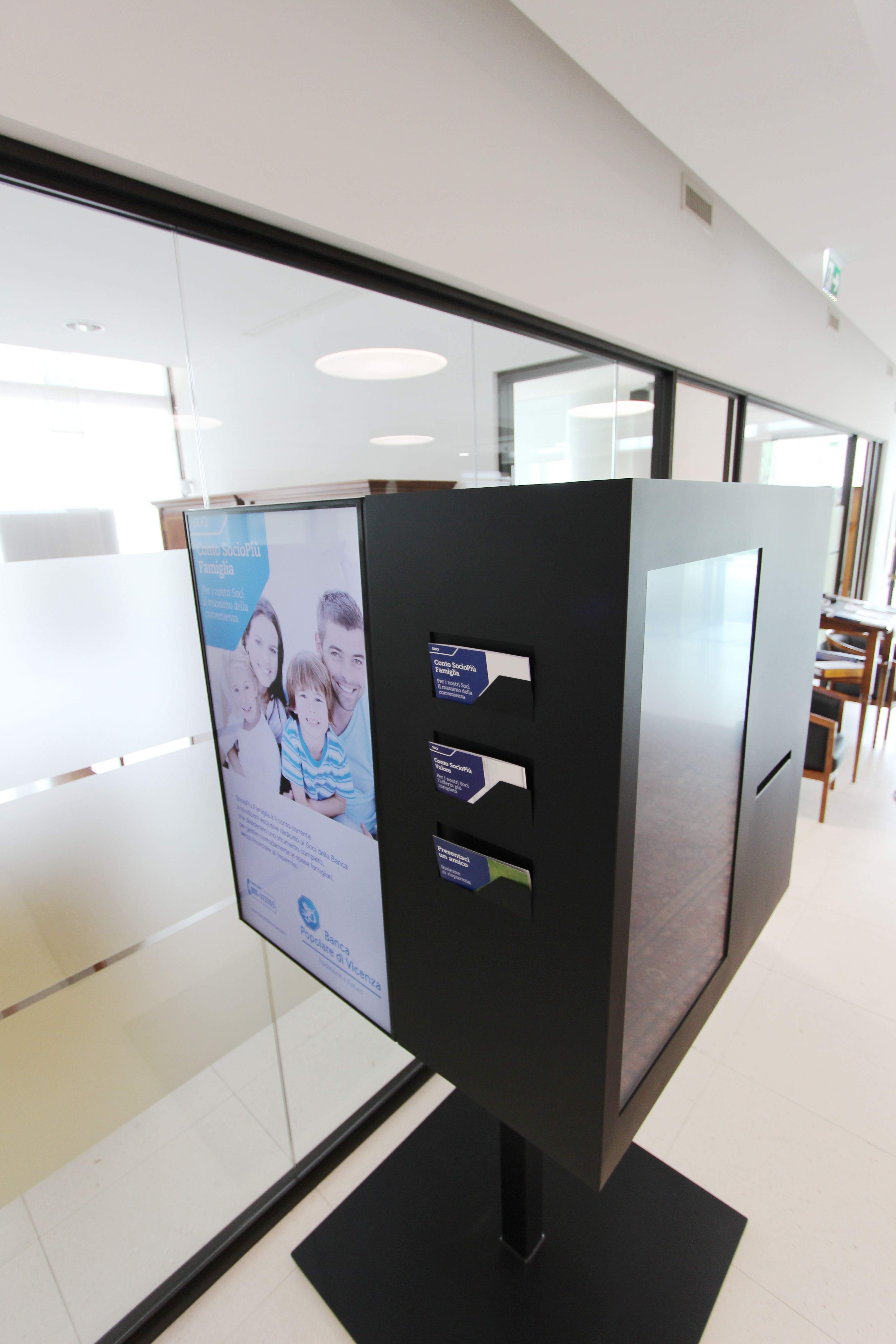 CUBE DISPLAY BPV